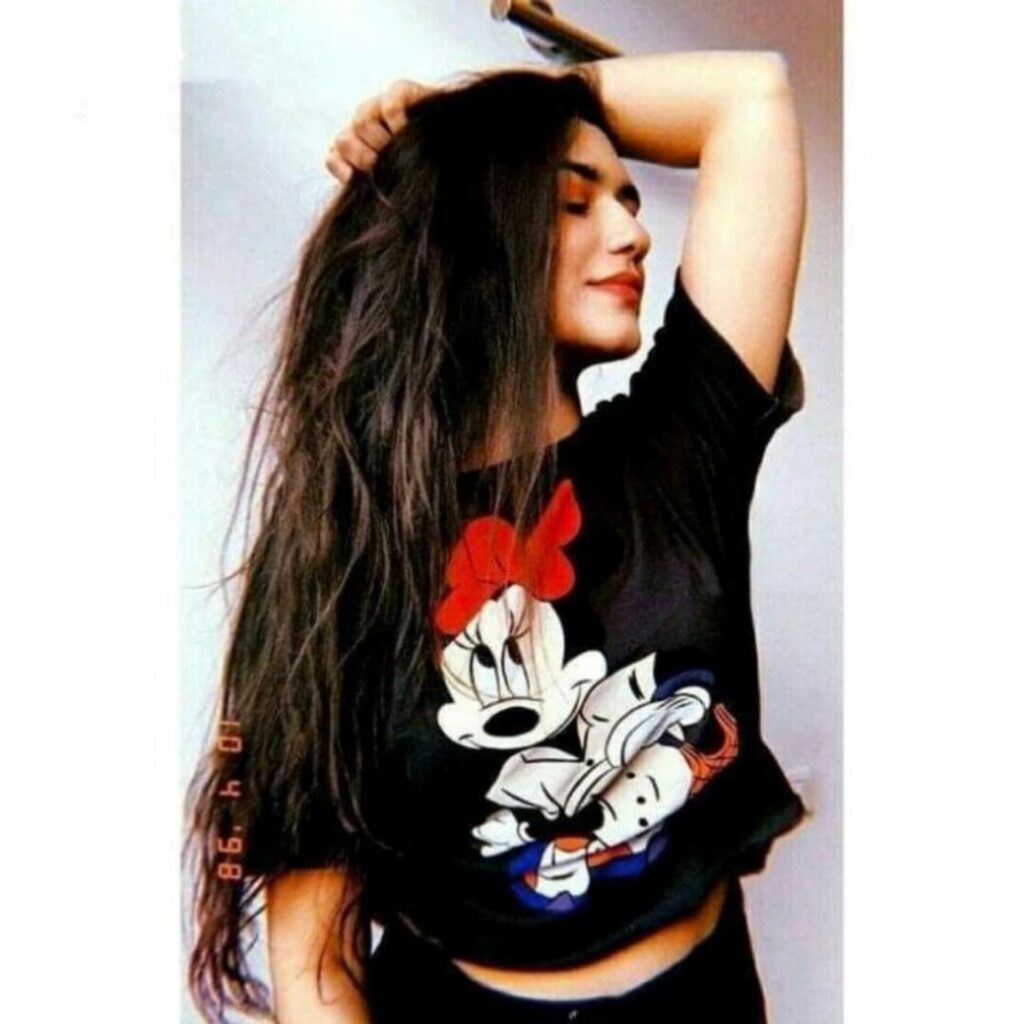 Cute Girl Pic for Instagram