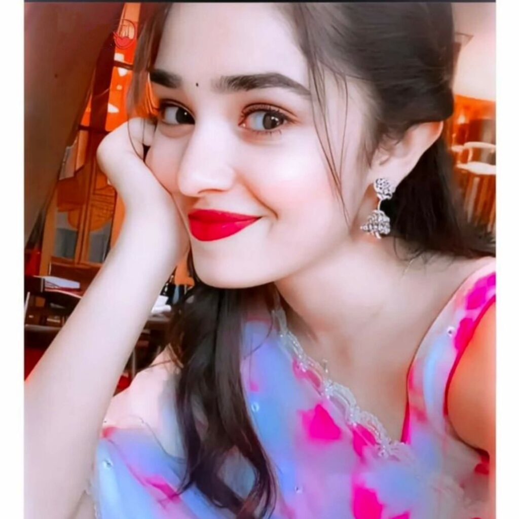 Cute Girl Pic for Dp