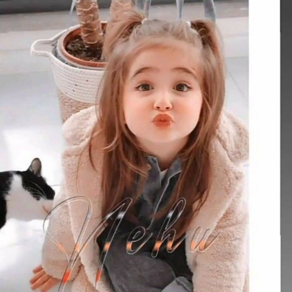 Baby photo Wallpaper
