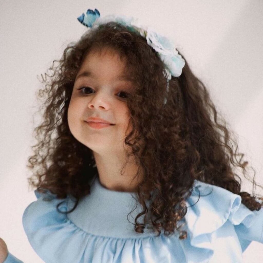 Cute baby girl pic for Profile
